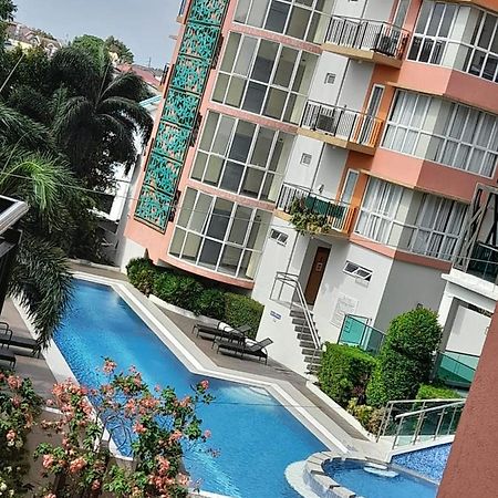 Lancris Residence Paranaque City Zewnętrze zdjęcie